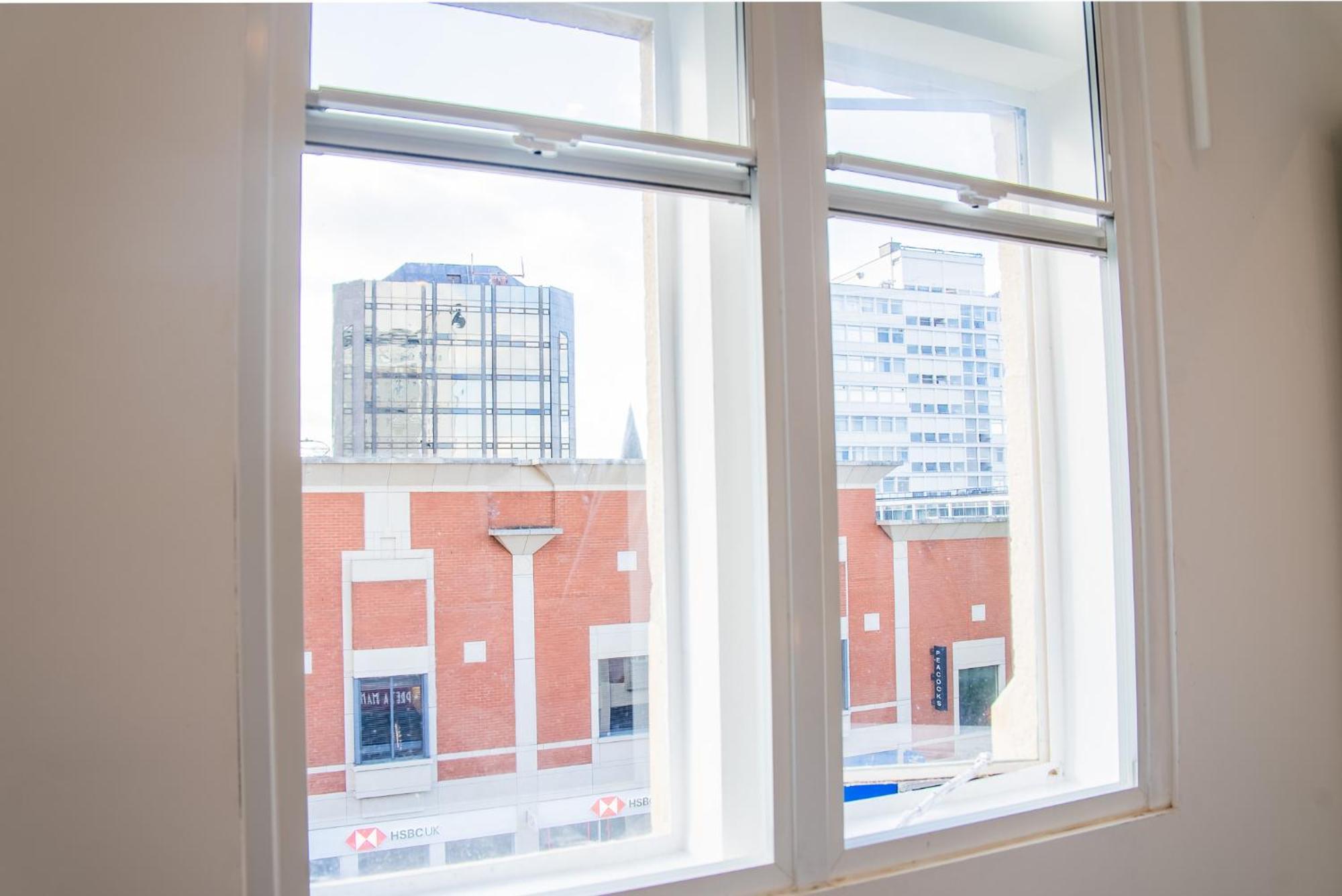 Luxury Studio Apartment In Sutton, London ซัตทอน ภายนอก รูปภาพ
